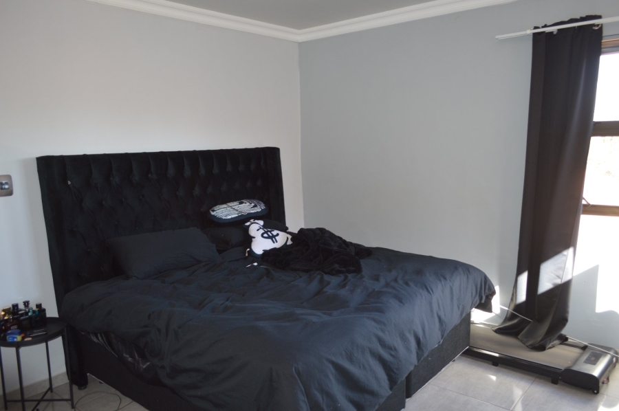 3 Bedroom Property for Sale in Wilkoppies North West
